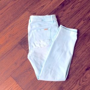 Light Blue Chico’s So Slimming Faded Jeans Size 1 Chico's